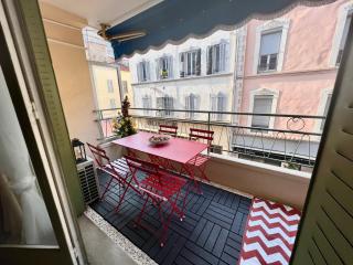 Idéal Congrès - 1 min Mer - WIFI - hyper - centre - 3