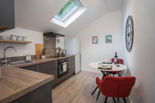 The Den - KING BED, 5 min walk to City Centre - Cambridge - 3