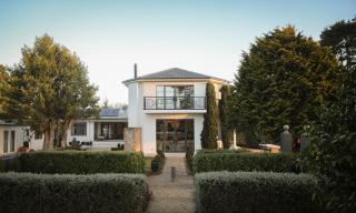 Alba House - 9