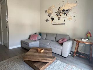 Centrally Located Spacious Private Apartment BuenaVista in Grao with Rooftop - Grao de Castellón - 6
