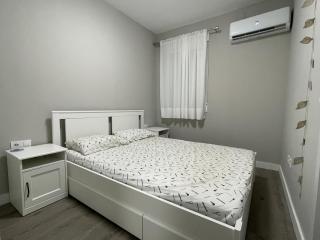 Centrally Located Spacious Private Apartment BuenaVista in Grao with Rooftop - Grao de Castellón - 2