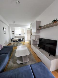 Modern Apartment near city center - 8