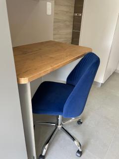 Spacious stay-in bachelor apartment - 3