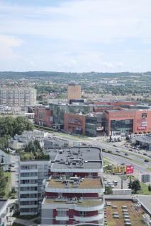 Capital Towers - Apartament Red z widokiem na panoramę miasta i rzekę - Rzeszów - 3