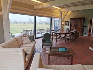 The nicest farmhouse in Holland! - 2