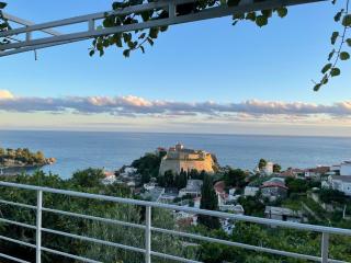 Apartment Luna - Ulcinj - 0