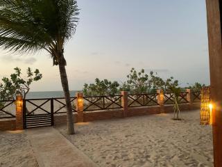 BEACH HOUSE - Loggia Suite 3 - com cozinha - na praia - BEACHFRONT - Barra Grande - 4