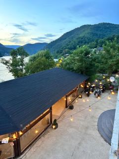 Villa Adam - - 4