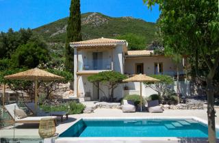 Green Islets seafront boutique villa - 2