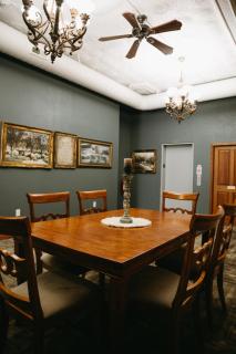 Bricktown Inn - - 4