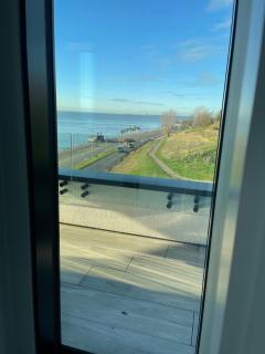 Seaside Luxury Retreat - Southend-on-Sea - 9