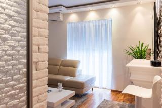 Royalux Zemun Residences - Belgrade - 9