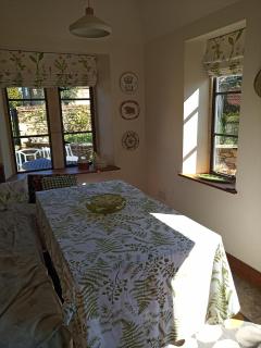 Characterful stone cottage in Uffington - - 7