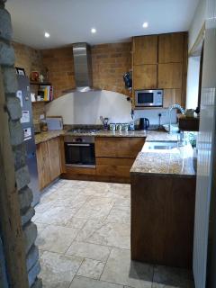 Characterful stone cottage in Uffington - - 6