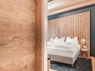 CHEZ NOUS - AlpenLuxus Collection - 6