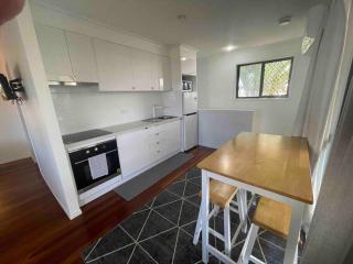Studio Apartment - Bargara - 3