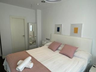 Moderno APARTAMENTO con PLAZA DE GARAJE en PLENO CENTRO DE ALMERÍA - Almería - 3