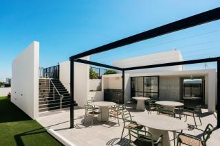 Rambla at Perry House - Brisbane - 9