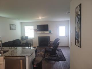 SC 3755 New 2 bedroom Townhouse Ft Jackson & USC - 2