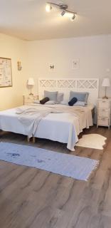 Cabin located in a traditionally Swedish setting! - 7