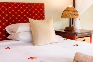 Leopard Walk Lodge - Hluhluwe - 7