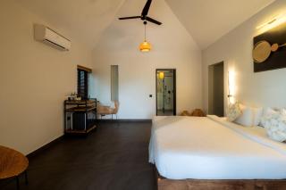 C Roque Beach Resort - Colva - 3