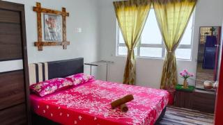 Homestay Camelia Kuala Terengganu - Near Drawbridge, Pasar Payang, KTCC Mall, Hospital HSNZ and Batu Buruk Beach Area - 4