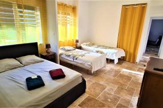 T-2 ouest 47m2 la maison au bord du Canal du Midi - Sainte-Colombe-en-Bruilhois - 4