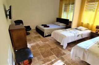 T-2 ouest 47m2 la maison au bord du Canal du Midi - Sainte-Colombe-en-Bruilhois - 2