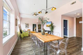 Exquisite 4 Bedroom Luxury condo Just Steps from the French Quarter - New Orleans - 4