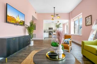Exquisite 4 Bedroom Luxury condo Just Steps from the French Quarter - New Orleans - 1