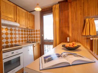 Apartment Le Pramecou - Val Claret-3 by Interhome - Tignes - 2