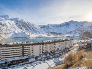 Apartment Le Bec Rouge - Le Lac-2 by Interhome - Tignes - 9