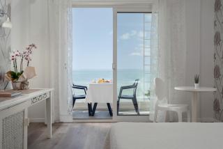 Hotel Mediterraneo - Riccione - 5