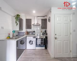 1 Bedroom Arch-View Apartment 2 By Icon Living Properties Short Lets & Serviced Accommodation With Free Parking - Londra - 8