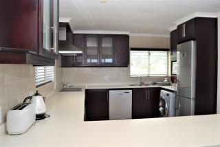 26 Bronze Bay Umhlanga Rocks - Durban - 4