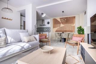 Amplísimo apartamento de diseño nuevo en el corazón de Triana, Parking included - Siviglia - 3