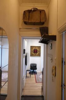 Just behind The Royal Palace - 2