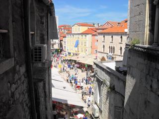 Private Apartments In Diocletians Palace - Split - 8