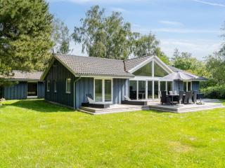 Holiday Home Josina - 675m from the sea by Interhome - Tjørneholm - 0