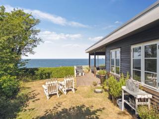 Holiday Home Yasha - 200m from the sea by Interhome - Hasle - 0