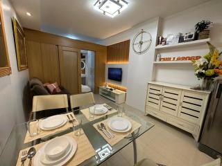 Shell Residences, Pasay near NAIA MOA SMX PICC - Manila - 6