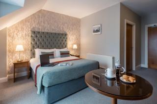 Raheen Woods Hotel - 3