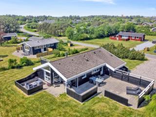 Holiday Home Apelone - 800m from the sea in NW Jutland by Interhome - 0