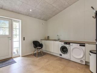 Holiday Home Hela - 1-4km from the sea by Interhome - 5