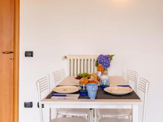 Apartment Flat 4 by Interhome - 1