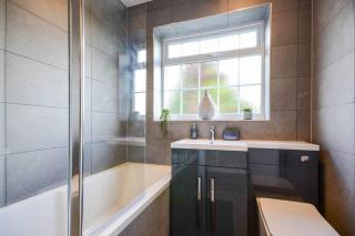 Potter's Escape-walking distance from The Studios! - Abbots Langley - 6