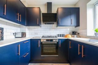 Potter's Escape-walking distance from The Studios! - Abbots Langley - 3