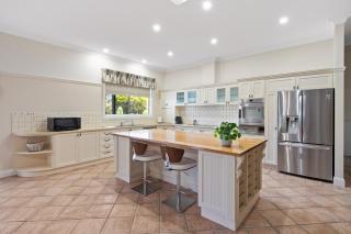 Hazel Mere by Ready Set Stay- BYO TOWELS - Cowes - 1