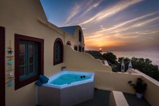 Perfect Santorini Villa 2 Bedrooms Michelangelo Beach Villa Outdoor Jacuzzi & Beautiful Views Oia - 9